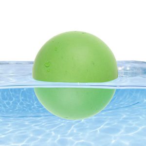 Floating_ball_on_water