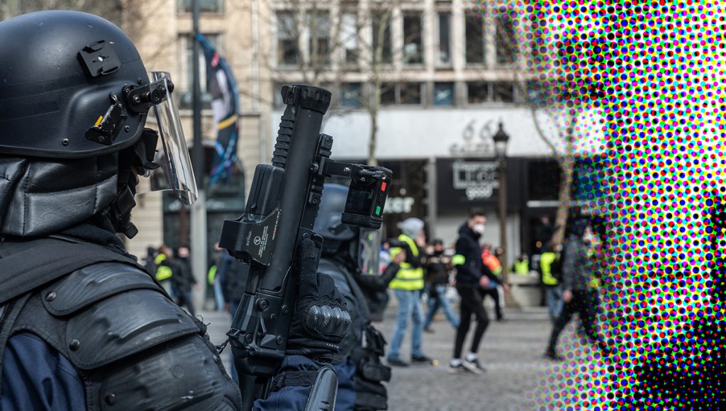 Amnesty International eist verbod op oorlogswapens bij Gele Hesjes demonstraties