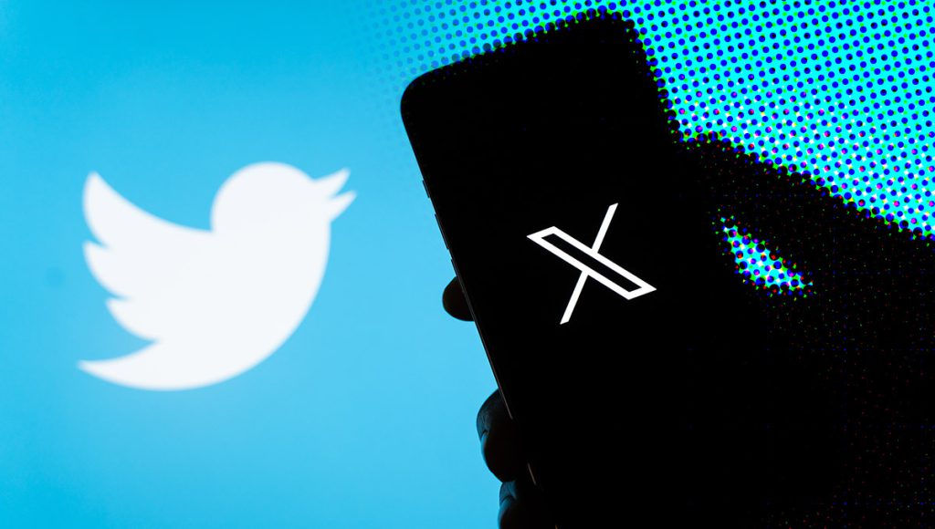 Ella Ster is terug op Twitter / X